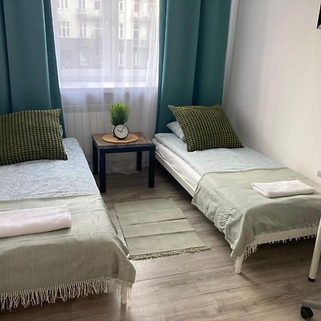 Rental Apartments Aleja Niepodleglosci Warsaw Luaran gambar