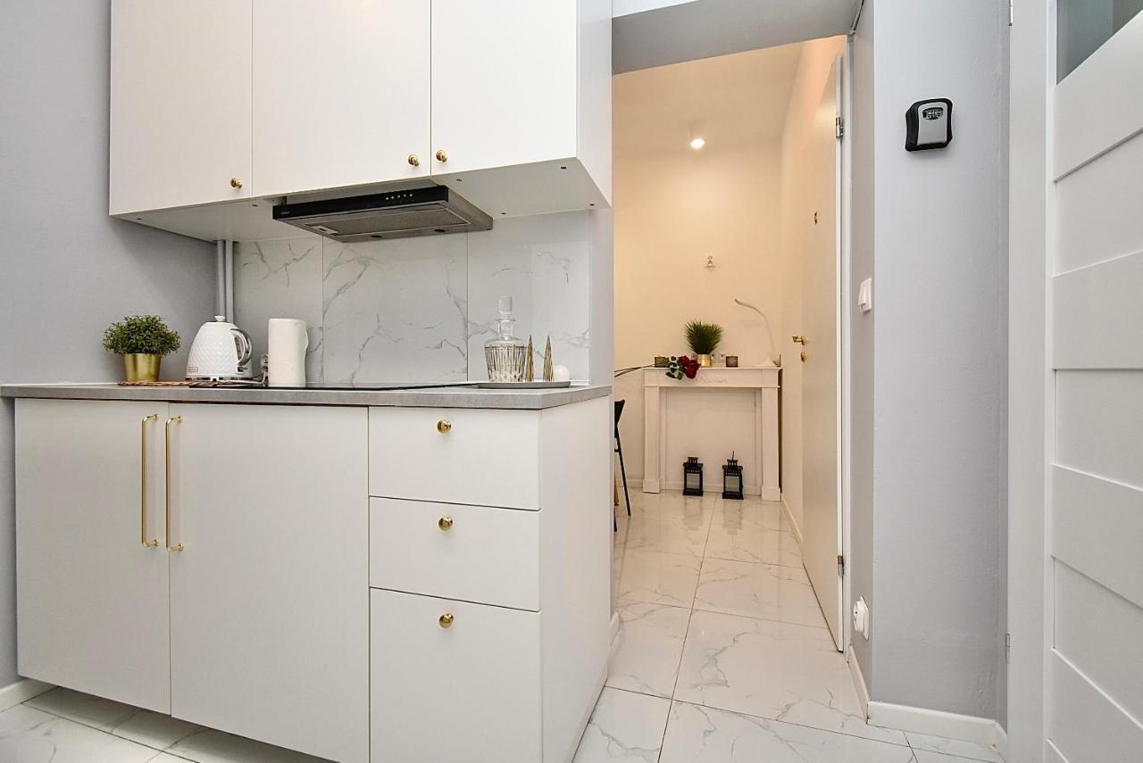Rental Apartments Aleja Niepodleglosci Warsaw Luaran gambar