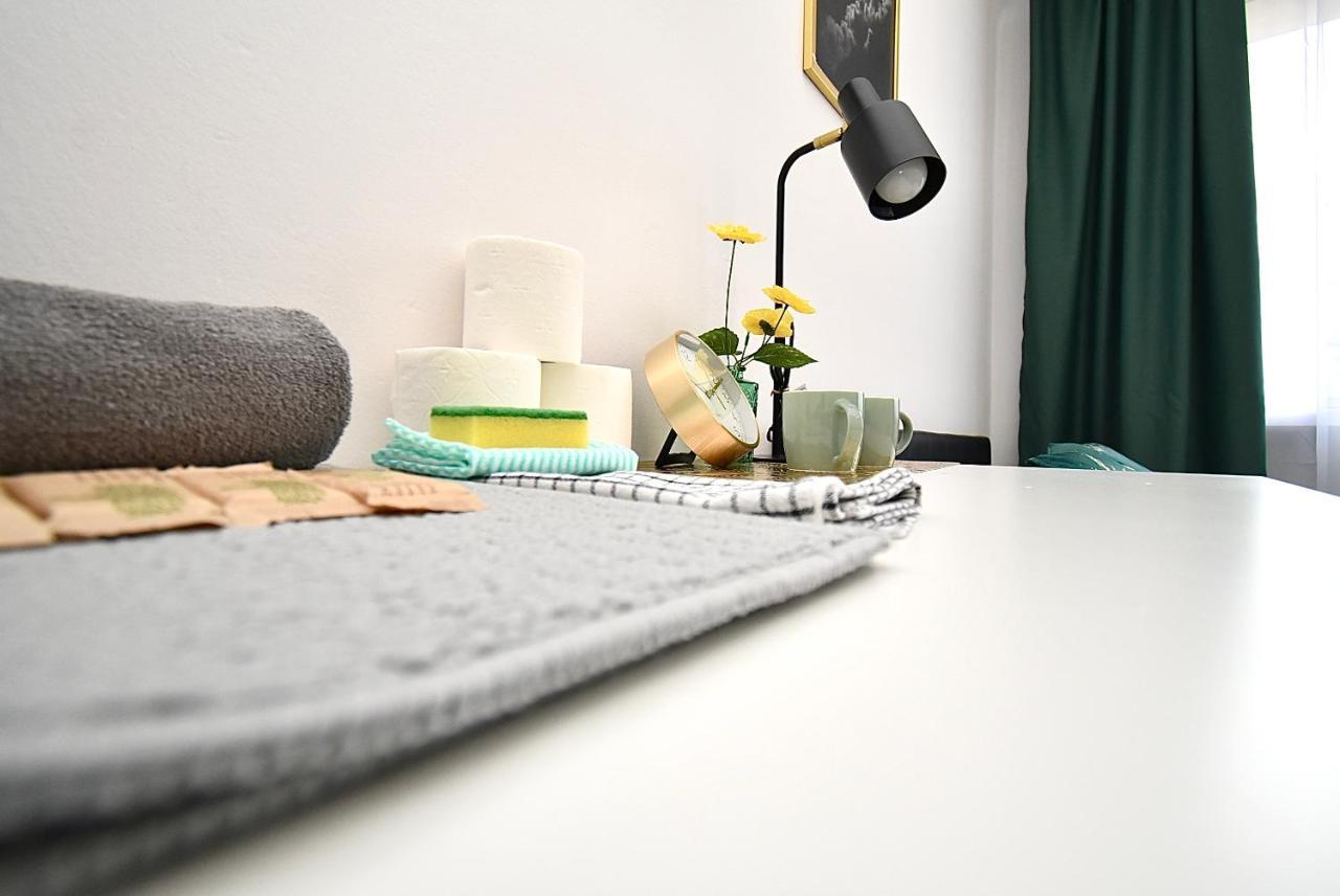 Rental Apartments Aleja Niepodleglosci Warsaw Luaran gambar